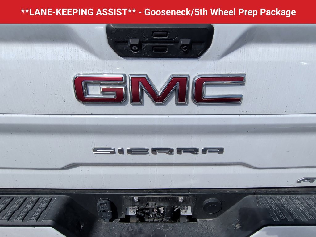 Used 2022 GMC Sierra 2500 AT4 w/ AT4 Preferred Package AWD/4WD image 10