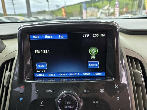 Used 2013 Chevrolet Volt Premium w/ Premium Trim Package image 21