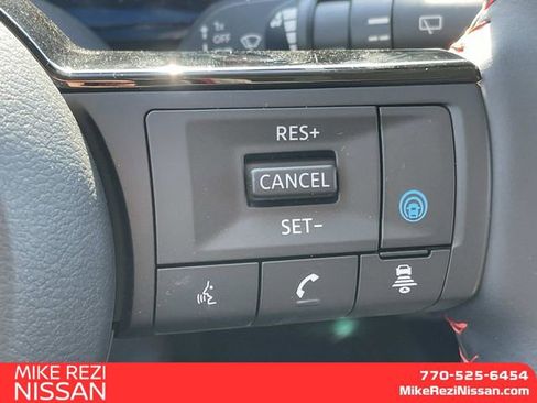 New 2026 Nissan Kicks SR w/ SR Premium Package AWD/4WD image 16