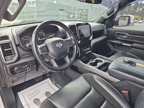Used 2021 RAM 1500 Laramie w/ Sport Appearance Package image 17