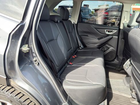 Used 2020 Subaru Forester Limited AWD/4WD image 19