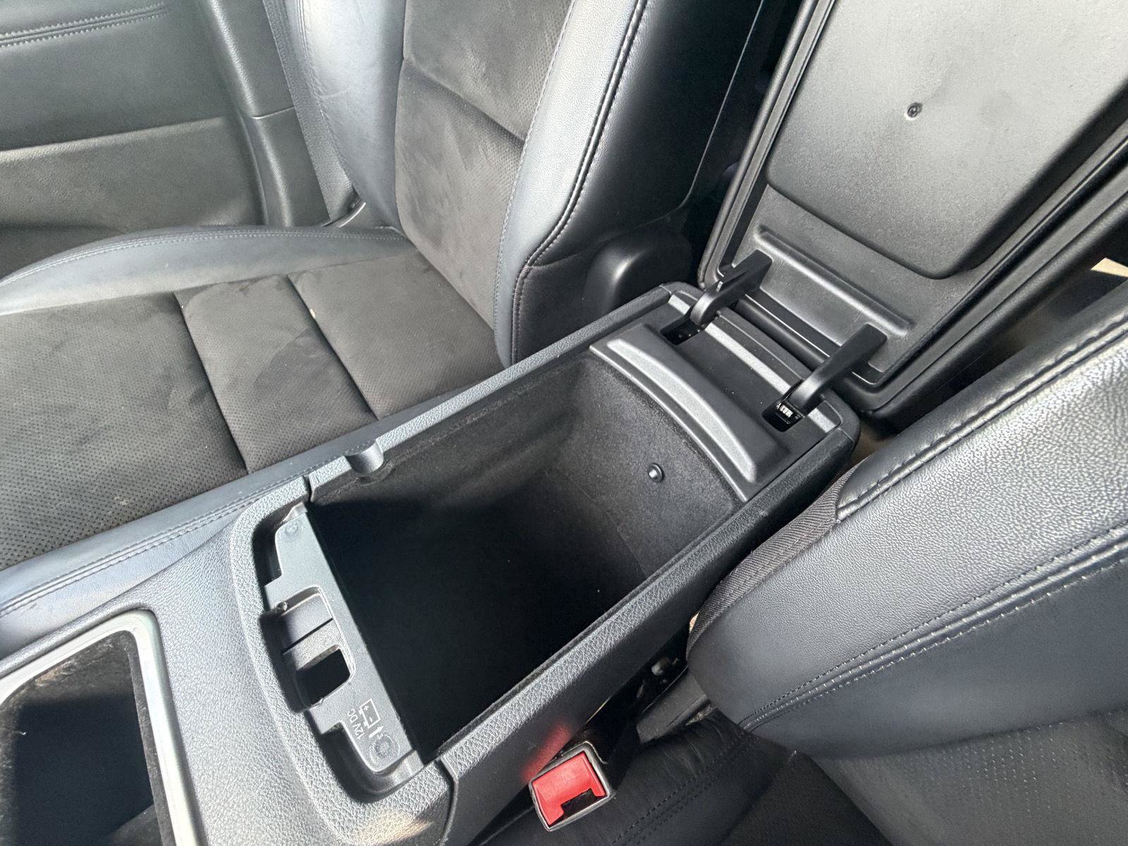 Used 2020 Jeep Grand Cherokee Altitude RWD image 15