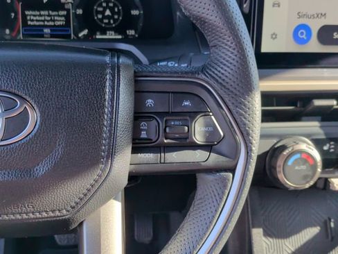 Certified 2025 Toyota Tacoma TRD Off-Road image 16