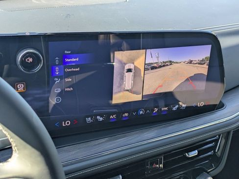 New 2026 Chevrolet Suburban Premier AWD/4WD image 21