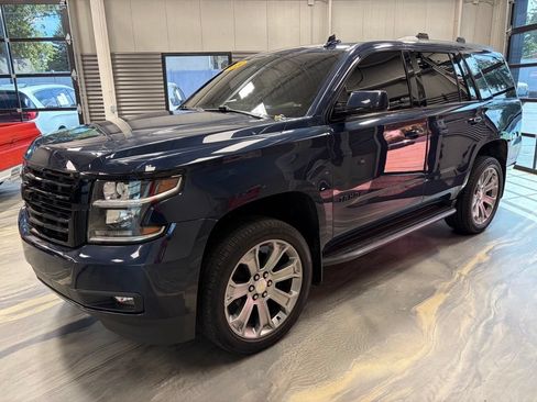 Used 2020 Chevrolet Tahoe LT w/ Luxury Package AWD/4WD image 40