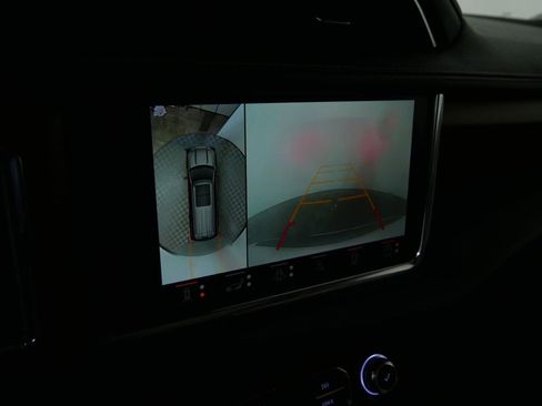 Used 2023 GMC Yukon Denali Ultimate image 35