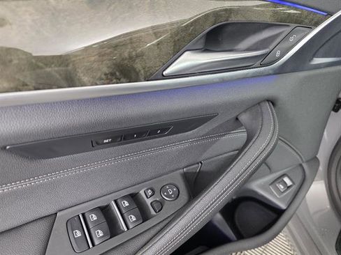 Used 2022 BMW 530i xDrive image 40