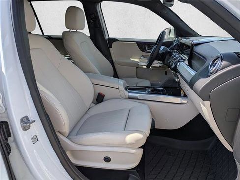 Used 2026 Mercedes-Benz GLB 250 image 21