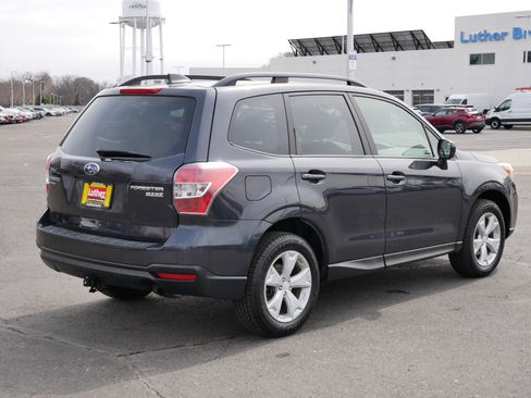 Used 2016 Subaru Forester 2.5i Premium image 7
