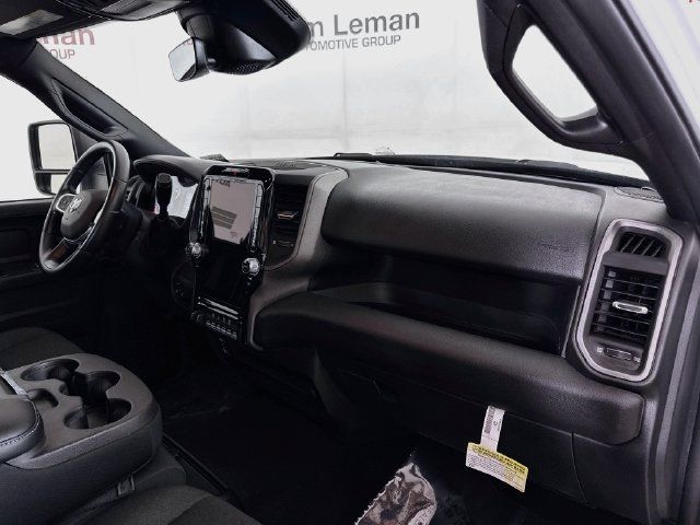 Used 2025 RAM 3500 Tradesman AWD/4WD image 27