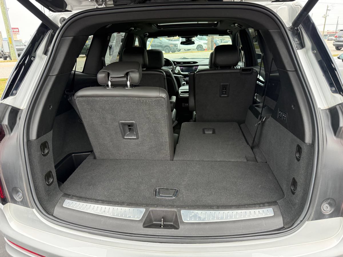 Used 2020 Cadillac XT6 Premium Luxury FWD image 13