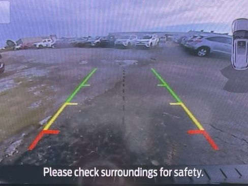 Used 2021 Ford Explorer XLT w/ Equipment Group 202A image 16