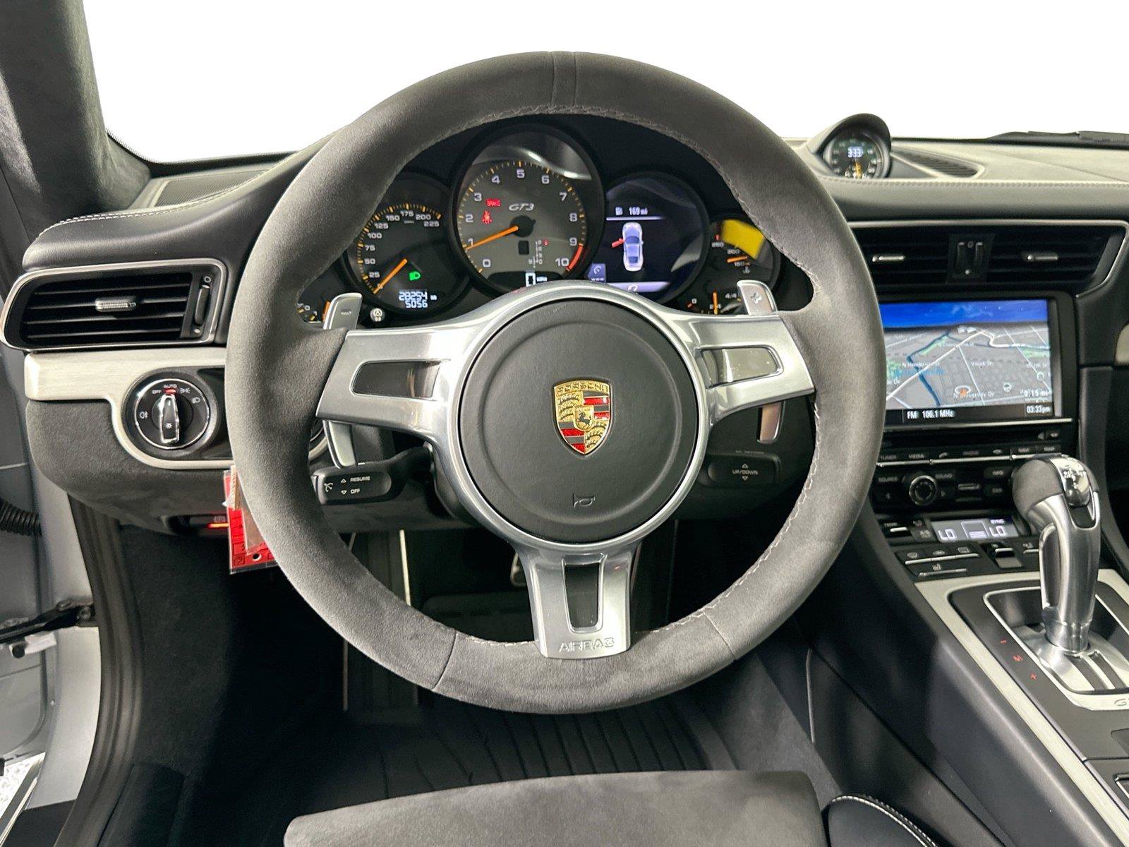 Certified 2015 Porsche 911 GT3 RWD image 18