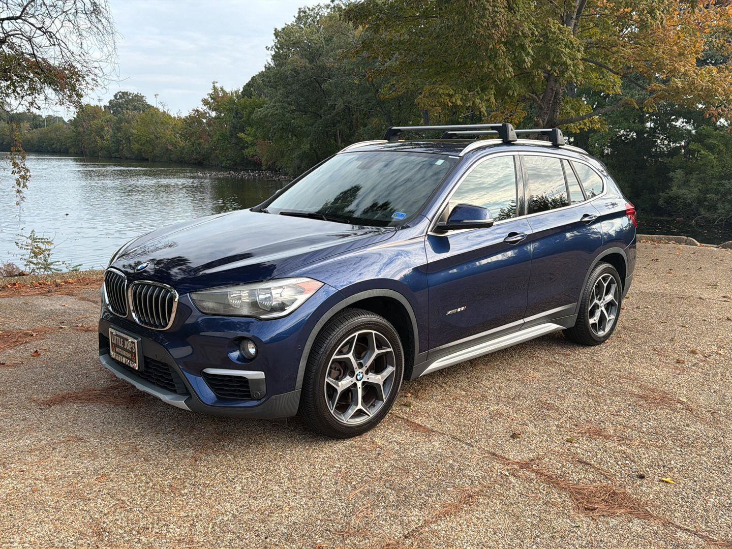 Used 2017 BMW X1 xDrive28i AWD/4WD image 9