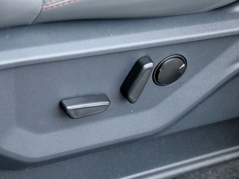 New 2026 Ford Expedition Active AWD/4WD image 19