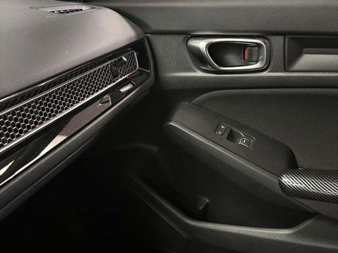 Used 2022 Honda Civic Sport image 30