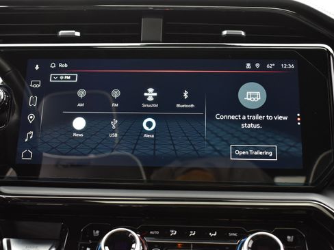 Used 2023 GMC Sierra 1500 AT4X image 32