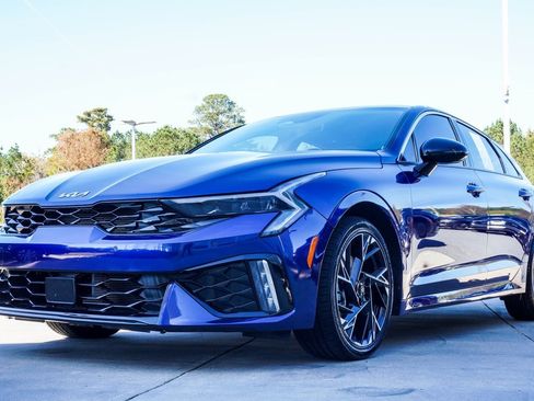 Used 2025 Kia K5 GT-Line w/ GT-Line Premium Package image 4