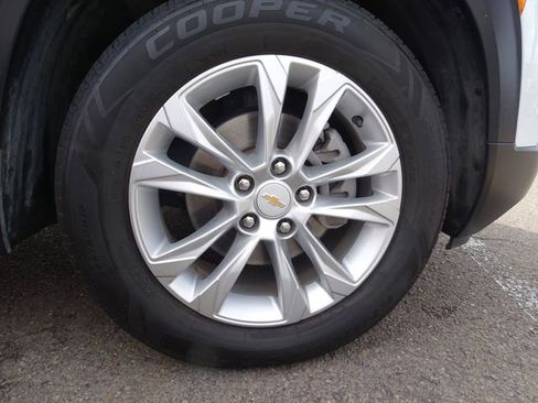 Used 2022 Chevrolet TrailBlazer LS FWD image 6