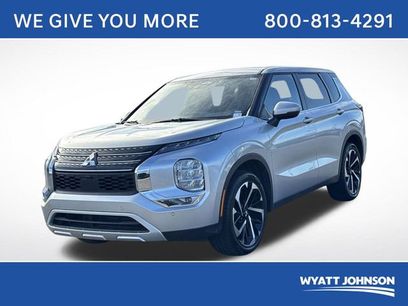 Used 2024 Mitsubishi Outlander SE