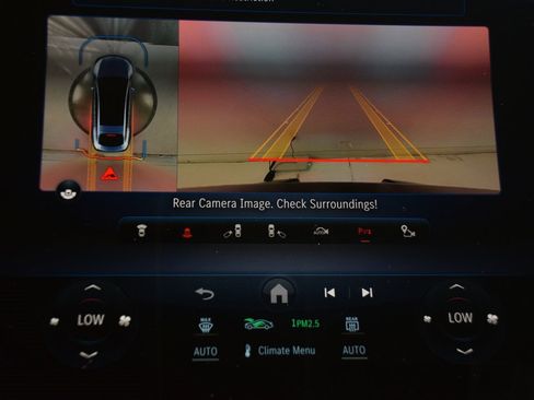 Certified 2024 Mercedes-Benz EQS AMG 4MATIC image 29