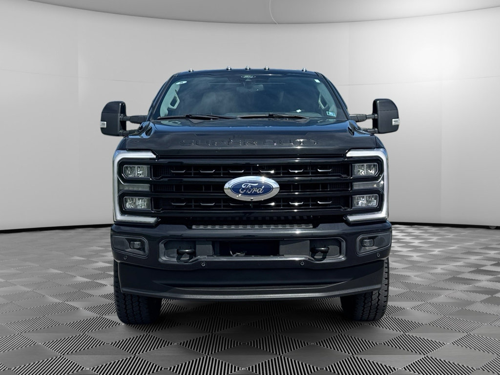 Used 2024 Ford F250 Lariat w/ Lariat Ultimate Package AWD/4WD image 3