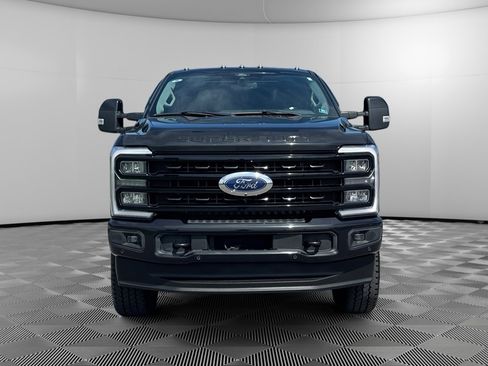 Used 2024 Ford F250 Lariat w/ Lariat Ultimate Package AWD/4WD image 3