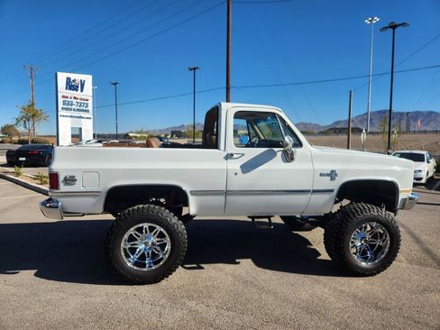 Used 1987 Chevrolet Blazer 4WD image 13