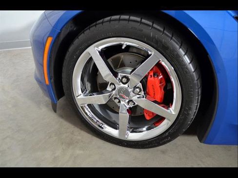 Used 2014 Chevrolet Corvette Stingray Coupe w/ 2LT Preferred Equipment Group RWD image 8