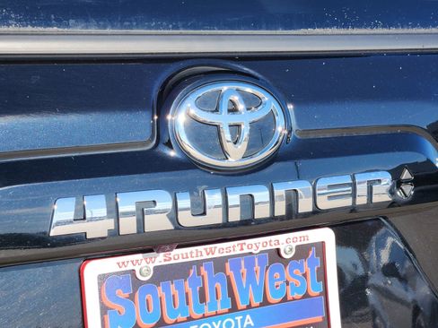Used 2023 Toyota 4Runner SR5 image 12