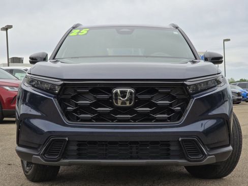 Used 2025 Honda CR-V Sport image 8