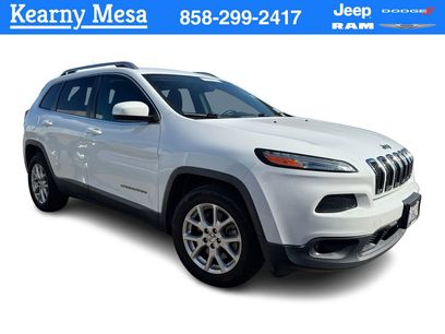 Used 2015 Jeep Cherokee Latitude w/ Comfort/Convenience Group