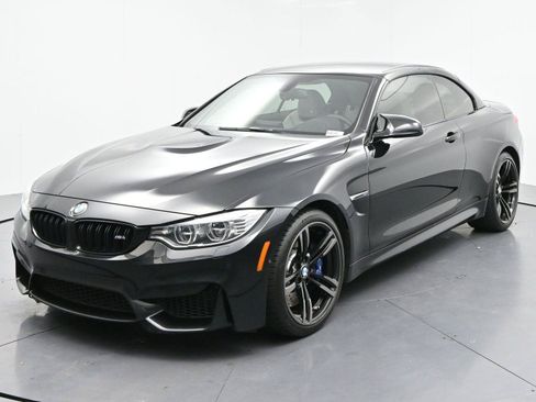 Used 2015 BMW M4 Convertible RWD image 3