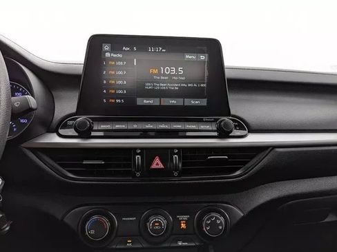 Used 2021 Kia Forte LXS FWD image 16