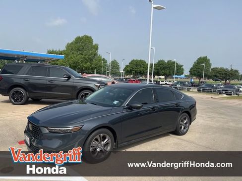 Used 2023 Honda Accord EX image 1