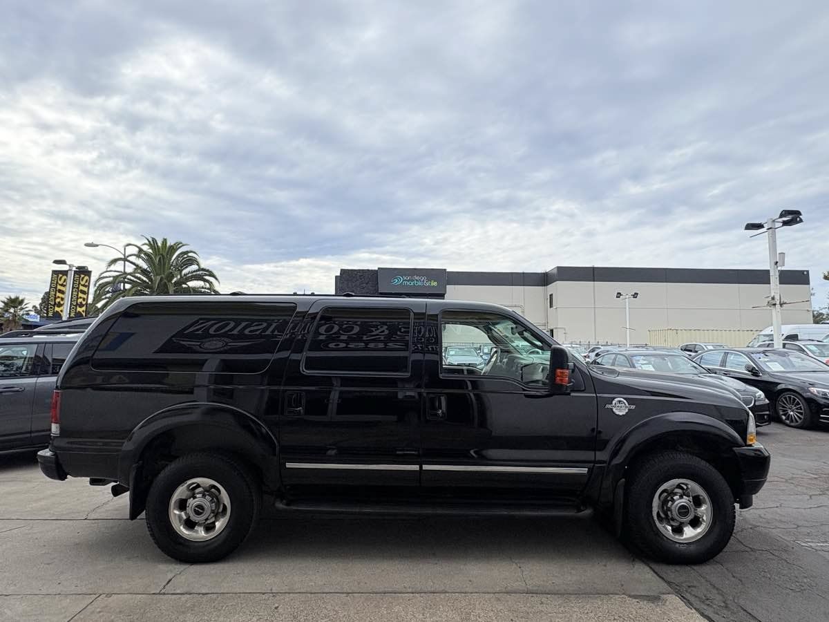 Used 2003 Ford Excursion Limited AWD/4WD image 6