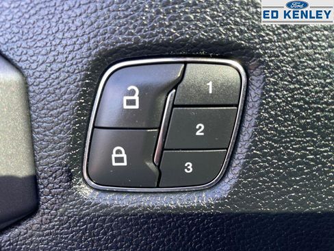 Used 2018 Ford F250 Platinum w/ Platinum Ultimate Package image 28