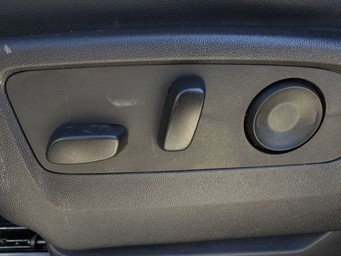 Used 2024 GMC Sierra 2500 AT4 w/ AT4 Premium Plus Package image 26