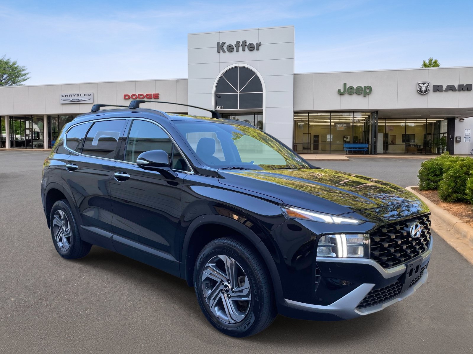 Used 2023 Hyundai Santa Fe SEL AWD/4WD image 3