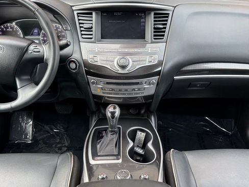 Used 2019 INFINITI QX60 Luxe w/ Essential Package image 29