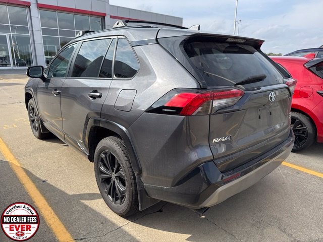 Certified 2022 Toyota RAV4 SE w/ Convenience Package AWD/4WD image 5