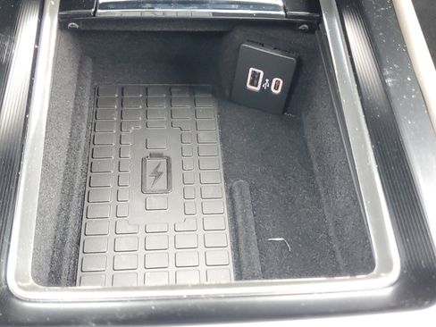 New 2026 Lincoln Corsair Premiere image 23