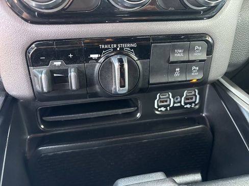 Used 2021 RAM 1500 Big Horn AWD/4WD image 22