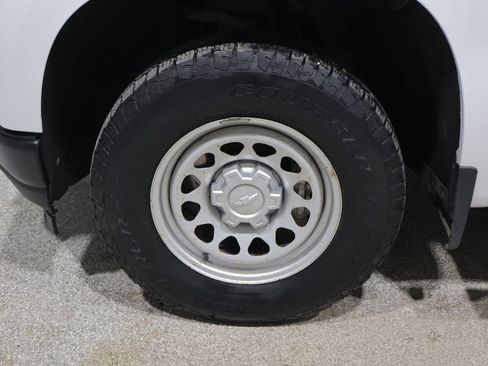 Used 2020 Chevrolet Silverado 1500 W/T w/ WT Value Package image 10