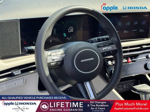 Used 2025 Hyundai Tucson SEL AWD/4WD image 10
