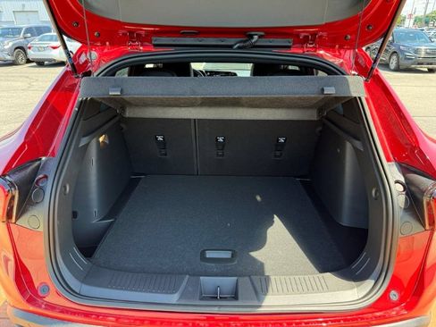 New 2026 Chevrolet Trax RS w/ Driver Confidence Package FWD image 17