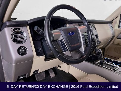 Used 2016 Ford Expedition Limited AWD/4WD image 11
