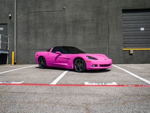 Used 2010 Chevrolet Corvette Coupe w/ 1LT image 45