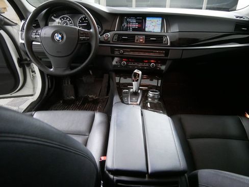 Used 2014 BMW 528i xDrive Sedan image 18