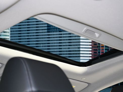 New 2026 Honda HR-V EX-L image 25